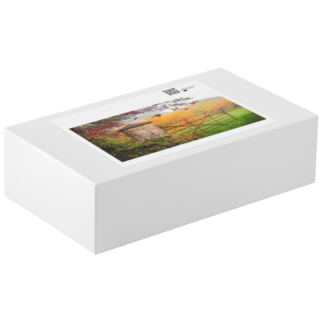 Puzzle_-_Gate_to_Misty_Irish_Autumn_1014pc_H_Packaging_Mockup.png